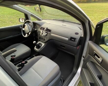 Серый Форд Си-Макс, объемом двигателя 1.8 л и пробегом 145 тыс. км за 4999 $, фото 2 на Automoto.ua