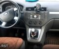 Серый Форд Си-Макс, объемом двигателя 1.6 л и пробегом 288 тыс. км за 2700 $, фото 7 на Automoto.ua