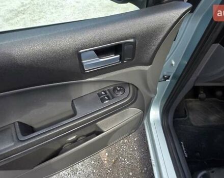 Серый Форд Си-Макс, объемом двигателя 1.6 л и пробегом 226 тыс. км за 4999 $, фото 14 на Automoto.ua