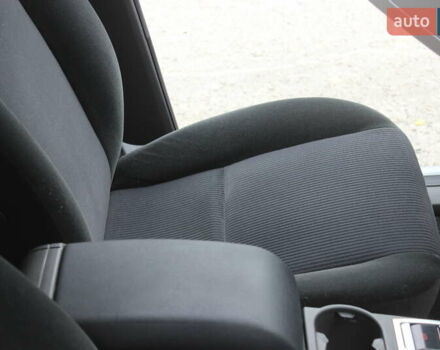 Сірий Форд Сі-Макс, об'ємом двигуна 2 л та пробігом 108 тис. км за 6999 $, фото 28 на Automoto.ua