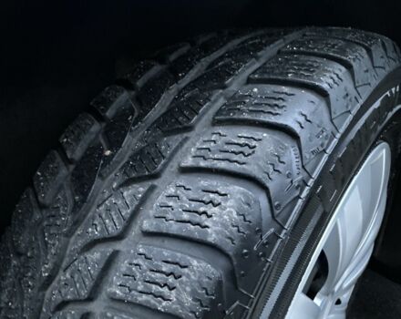 Серый Форд Си-Макс, объемом двигателя 1.6 л и пробегом 252 тыс. км за 2350 $, фото 8 на Automoto.ua