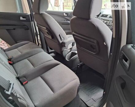 Серый Форд Си-Макс, объемом двигателя 1.8 л и пробегом 224 тыс. км за 4350 $, фото 4 на Automoto.ua