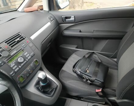 Серый Форд Си-Макс, объемом двигателя 1.6 л и пробегом 330 тыс. км за 3950 $, фото 4 на Automoto.ua