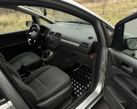 Серый Форд Си-Макс, объемом двигателя 1.6 л и пробегом 252 тыс. км за 2350 $, фото 15 на Automoto.ua