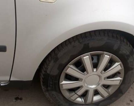 Сірий Форд Сі-Макс, об'ємом двигуна 1.8 л та пробігом 247 тис. км за 5000 $, фото 27 на Automoto.ua