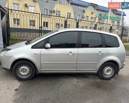 Серый Форд Си-Макс, объемом двигателя 1.8 л и пробегом 252 тыс. км за 5000 $, фото 1 на Automoto.ua