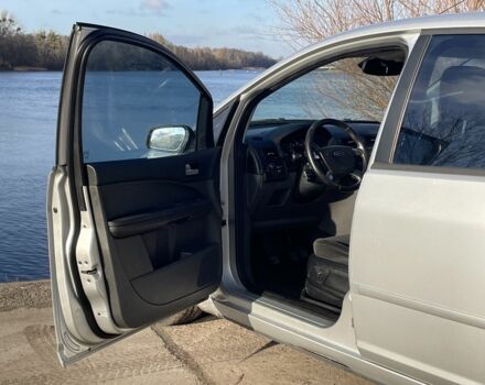 Сірий Форд Сі-Макс, об'ємом двигуна 1.8 л та пробігом 280 тис. км за 3300 $, фото 5 на Automoto.ua