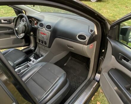 Серый Форд Си-Макс, объемом двигателя 1.8 л и пробегом 145 тыс. км за 4999 $, фото 4 на Automoto.ua