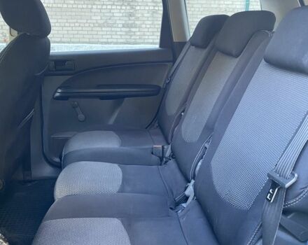 Серый Форд Си-Макс, объемом двигателя 1.6 л и пробегом 226 тыс. км за 5000 $, фото 6 на Automoto.ua