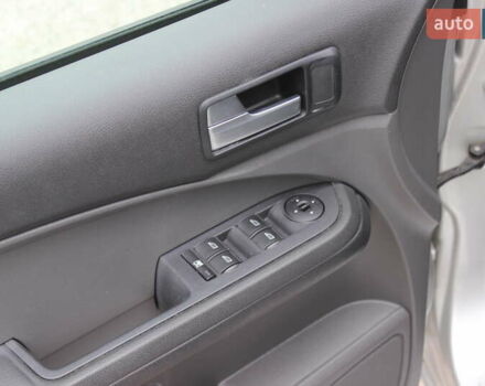 Сірий Форд Сі-Макс, об'ємом двигуна 2 л та пробігом 108 тис. км за 6999 $, фото 13 на Automoto.ua