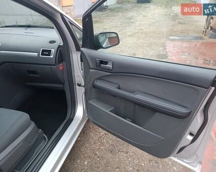 Сірий Форд Сі-Макс, об'ємом двигуна 1.6 л та пробігом 217 тис. км за 5300 $, фото 18 на Automoto.ua