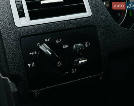 Серый Форд Си-Макс, объемом двигателя 1.6 л и пробегом 218 тыс. км за 5300 $, фото 21 на Automoto.ua