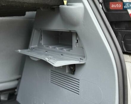 Сірий Форд Сі-Макс, об'ємом двигуна 1.6 л та пробігом 239 тис. км за 5800 $, фото 33 на Automoto.ua