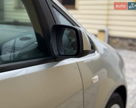 Сірий Форд Сі-Макс, об'ємом двигуна 1.6 л та пробігом 239 тис. км за 5800 $, фото 11 на Automoto.ua