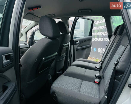 Серый Форд Си-Макс, объемом двигателя 1.6 л и пробегом 218 тыс. км за 5300 $, фото 12 на Automoto.ua