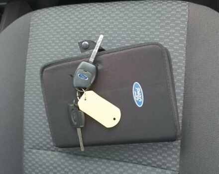 Сірий Форд Сі-Макс, об'ємом двигуна 1.6 л та пробігом 217 тис. км за 5300 $, фото 17 на Automoto.ua