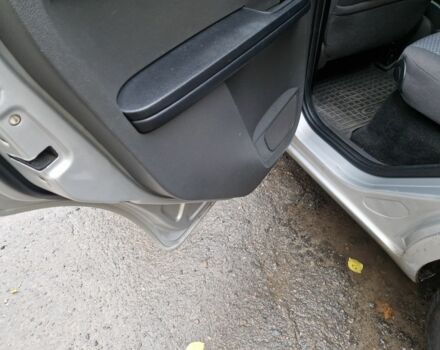 Форд Сі-Макс 2007 у Полтаві на Automoto.ua Сірий Форд Сі-Макс, об'ємом двигуна 1.8 л та пробігом 178 тис. км за 4900 $, фото 3 на Automoto.ua