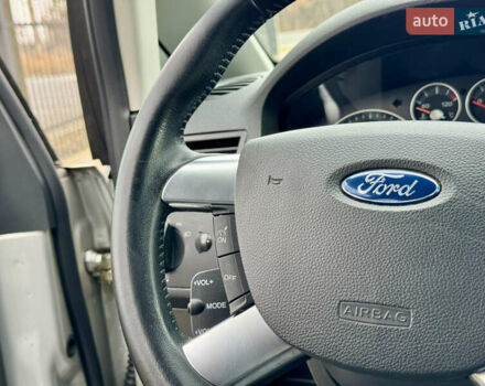 Сірий Форд Сі-Макс, об'ємом двигуна 1.8 л та пробігом 216 тис. км за 4700 $, фото 15 на Automoto.ua