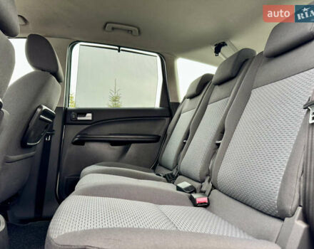 Сірий Форд Сі-Макс, об'ємом двигуна 1.8 л та пробігом 216 тис. км за 4700 $, фото 18 на Automoto.ua