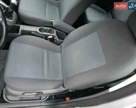 Сірий Форд Сі-Макс, об'ємом двигуна 1.6 л та пробігом 217 тис. км за 5300 $, фото 22 на Automoto.ua