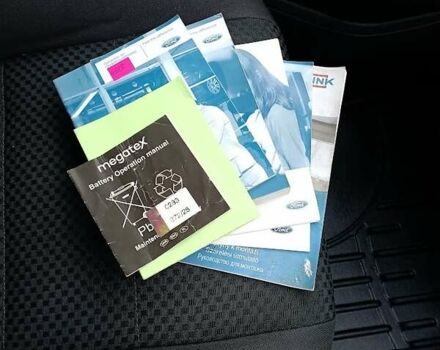 Сірий Форд Сі-Макс, об'ємом двигуна 1.6 л та пробігом 190 тис. км за 5999 $, фото 12 на Automoto.ua