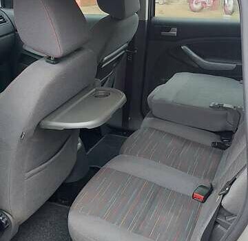 Серый Форд Си-Макс, объемом двигателя 1.8 л и пробегом 216 тыс. км за 5700 $, фото 5 на Automoto.ua