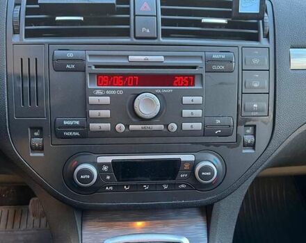 Серый Форд Си-Макс, объемом двигателя 1.8 л и пробегом 238 тыс. км за 4990 $, фото 14 на Automoto.ua