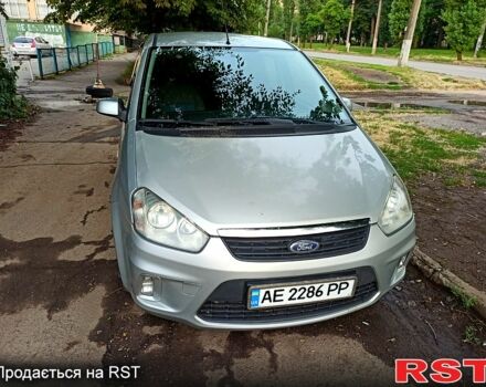 Серый Форд Си-Макс, объемом двигателя 1.6 л и пробегом 380 тыс. км за 4300 $, фото 1 на Automoto.ua