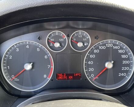 Сірий Форд Сі-Макс, об'ємом двигуна 1.8 л та пробігом 106 тис. км за 5700 $, фото 11 на Automoto.ua