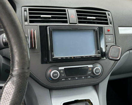 Сірий Форд Сі-Макс, об'ємом двигуна 1.8 л та пробігом 160 тис. км за 5000 $, фото 11 на Automoto.ua