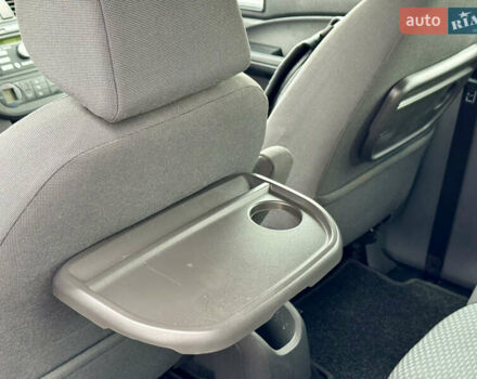 Сірий Форд Сі-Макс, об'ємом двигуна 1.8 л та пробігом 216 тис. км за 4700 $, фото 13 на Automoto.ua