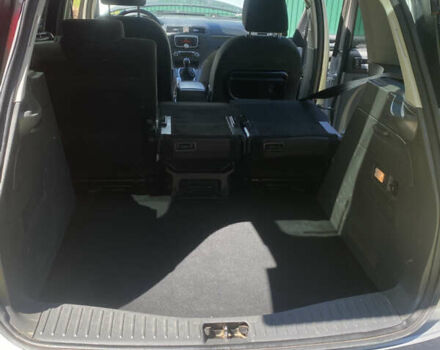 Сірий Форд Сі-Макс, об'ємом двигуна 1.8 л та пробігом 250 тис. км за 4500 $, фото 2 на Automoto.ua