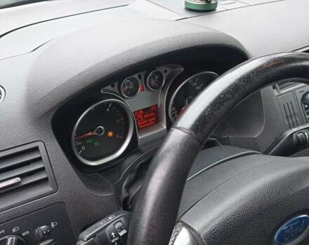 Серый Форд Си-Макс, объемом двигателя 1.75 л и пробегом 236 тыс. км за 5190 $, фото 7 на Automoto.ua