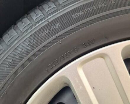 Сірий Форд Сі-Макс, об'ємом двигуна 1.6 л та пробігом 195 тис. км за 5850 $, фото 15 на Automoto.ua