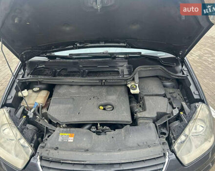 Сірий Форд Сі-Макс, об'ємом двигуна 2 л та пробігом 305 тис. км за 6666 $, фото 17 на Automoto.ua