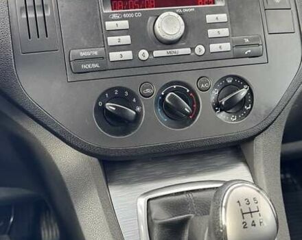 Сірий Форд Сі-Макс, об'ємом двигуна 1.6 л та пробігом 257 тис. км за 6300 $, фото 15 на Automoto.ua