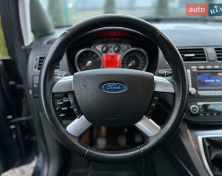 Серый Форд Си-Макс, объемом двигателя 1.8 л и пробегом 282 тыс. км за 6300 $, фото 26 на Automoto.ua