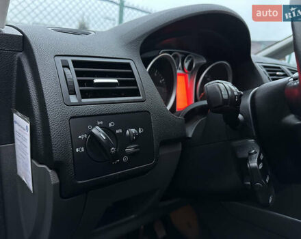 Серый Форд Си-Макс, объемом двигателя 1.8 л и пробегом 282 тыс. км за 6300 $, фото 25 на Automoto.ua