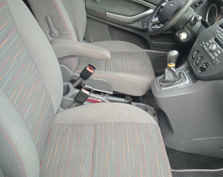 Сірий Форд Сі-Макс, об'ємом двигуна 1.6 л та пробігом 225 тис. км за 5650 $, фото 10 на Automoto.ua