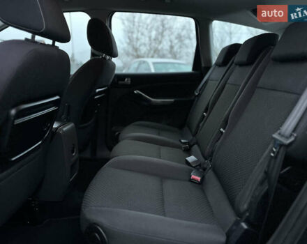 Серый Форд Си-Макс, объемом двигателя 1.8 л и пробегом 282 тыс. км за 6300 $, фото 34 на Automoto.ua