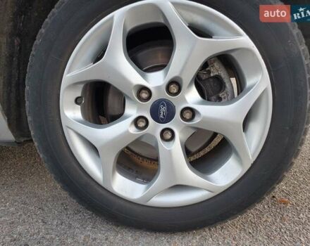 Серый Форд Си-Макс, объемом двигателя 2 л и пробегом 187 тыс. км за 5800 $, фото 26 на Automoto.ua