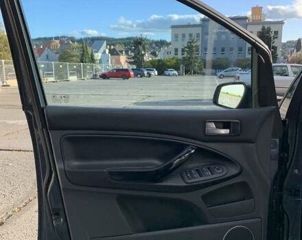 Серый Форд Си-Макс, объемом двигателя 1.6 л и пробегом 320 тыс. км за 6000 $, фото 9 на Automoto.ua