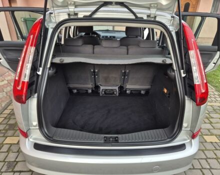 Серый Форд Си-Макс, объемом двигателя 1.6 л и пробегом 195 тыс. км за 5850 $, фото 20 на Automoto.ua