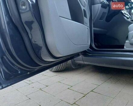 Сірий Форд Сі-Макс, об'ємом двигуна 1.6 л та пробігом 223 тис. км за 4700 $, фото 13 на Automoto.ua