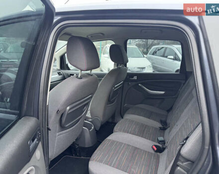 Серый Форд Си-Макс, объемом двигателя 1.8 л и пробегом 201 тыс. км за 6350 $, фото 36 на Automoto.ua