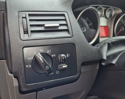 Сірий Форд Сі-Макс, об'ємом двигуна 1.6 л та пробігом 195 тис. км за 5850 $, фото 34 на Automoto.ua