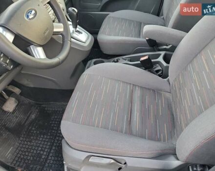 Серый Форд Си-Макс, объемом двигателя 2 л и пробегом 187 тыс. км за 5800 $, фото 20 на Automoto.ua