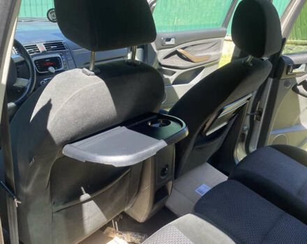 Сірий Форд Сі-Макс, об'ємом двигуна 1.8 л та пробігом 250 тис. км за 4500 $, фото 6 на Automoto.ua