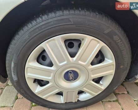 Сірий Форд Сі-Макс, об'ємом двигуна 1.6 л та пробігом 195 тис. км за 5850 $, фото 16 на Automoto.ua