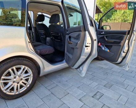 Серый Форд Си-Макс, объемом двигателя 1.75 л и пробегом 247 тыс. км за 5600 $, фото 5 на Automoto.ua